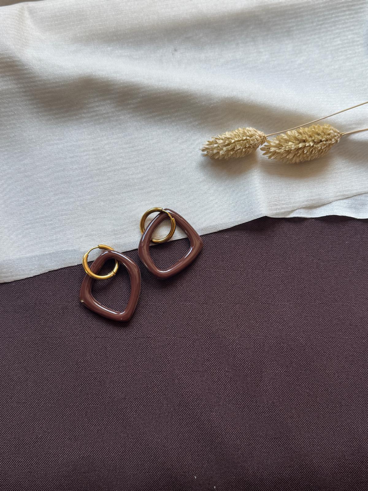 Donja bruin met goud of zilver