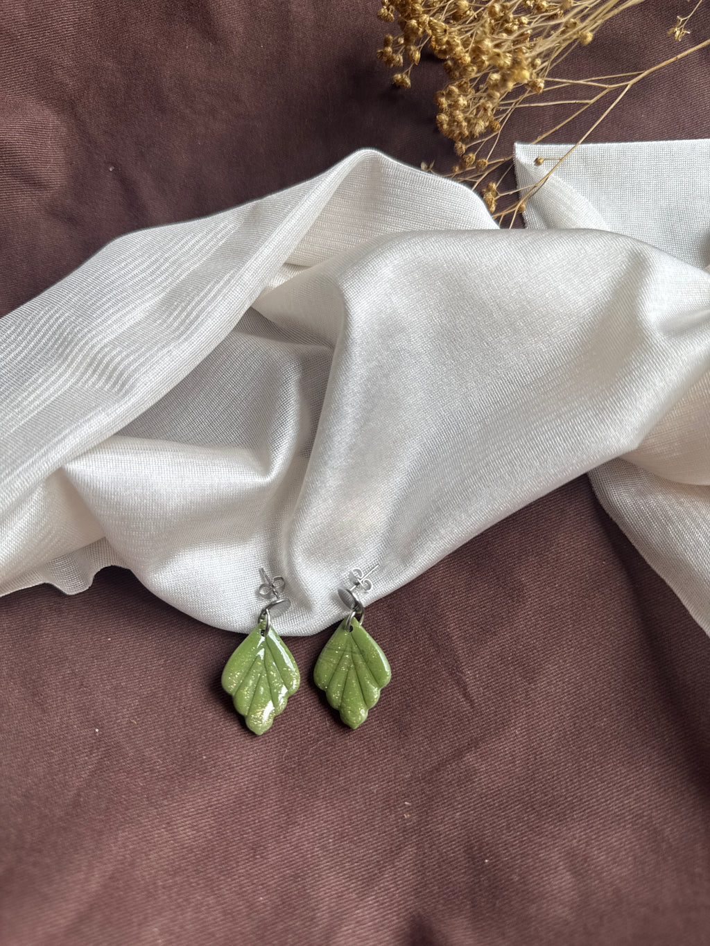 Judith groen met zilver